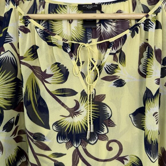 Ann Taylor Floral Semi Sheer Top Size PS Yellow Lightweight Office Casual - Picture 2 of 8